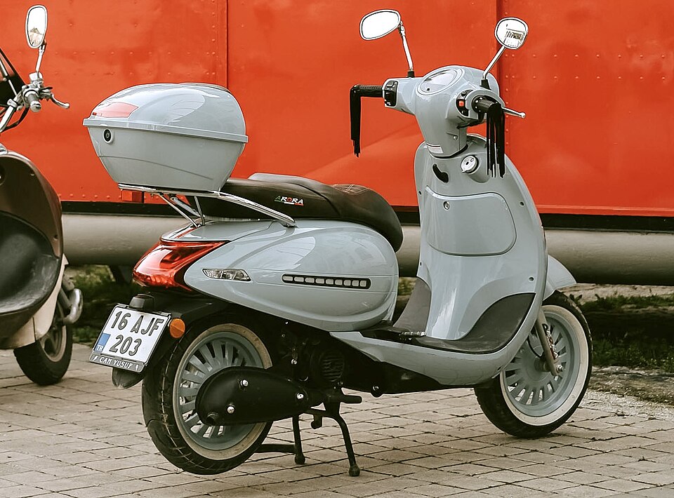 Arora AR 125