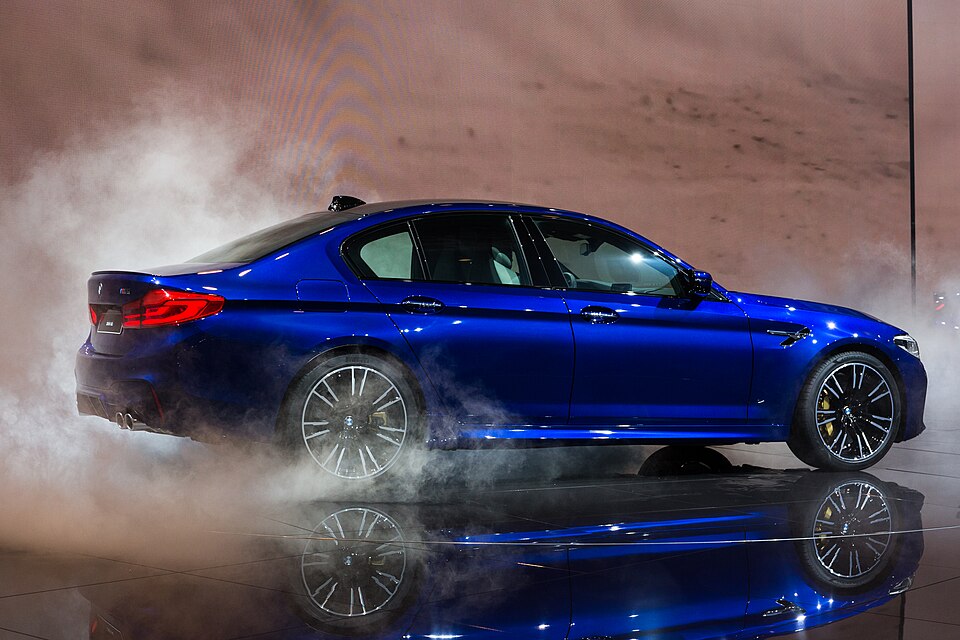 BMW 5 Serisi (G30)