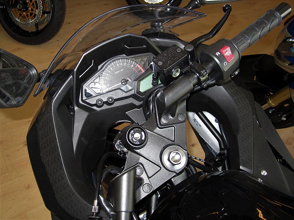 Kawasaki Ninja 300