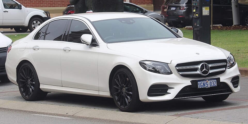Mercedes-Benz E-Serisi (W213)