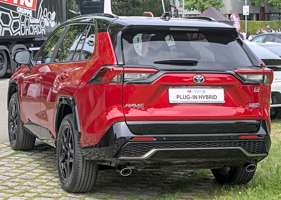Toyota RAV4 (XA50)