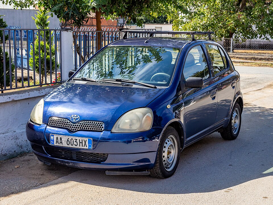 Toyota Yaris (XP130)